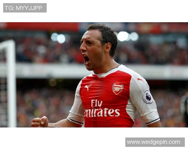 足球明星下楼梯卡点瞬间引热议 笑料不断引发网友热议